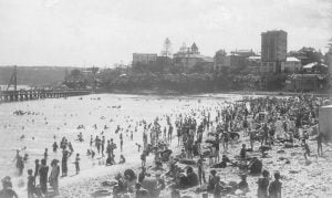 Manly Cove in the summer of 1931-32.
